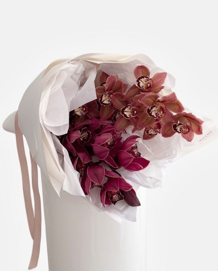 shop-florist-online-fresh-flowers-burgundy-toffee-cut-cymbidium-stem-orchid-gold-coast